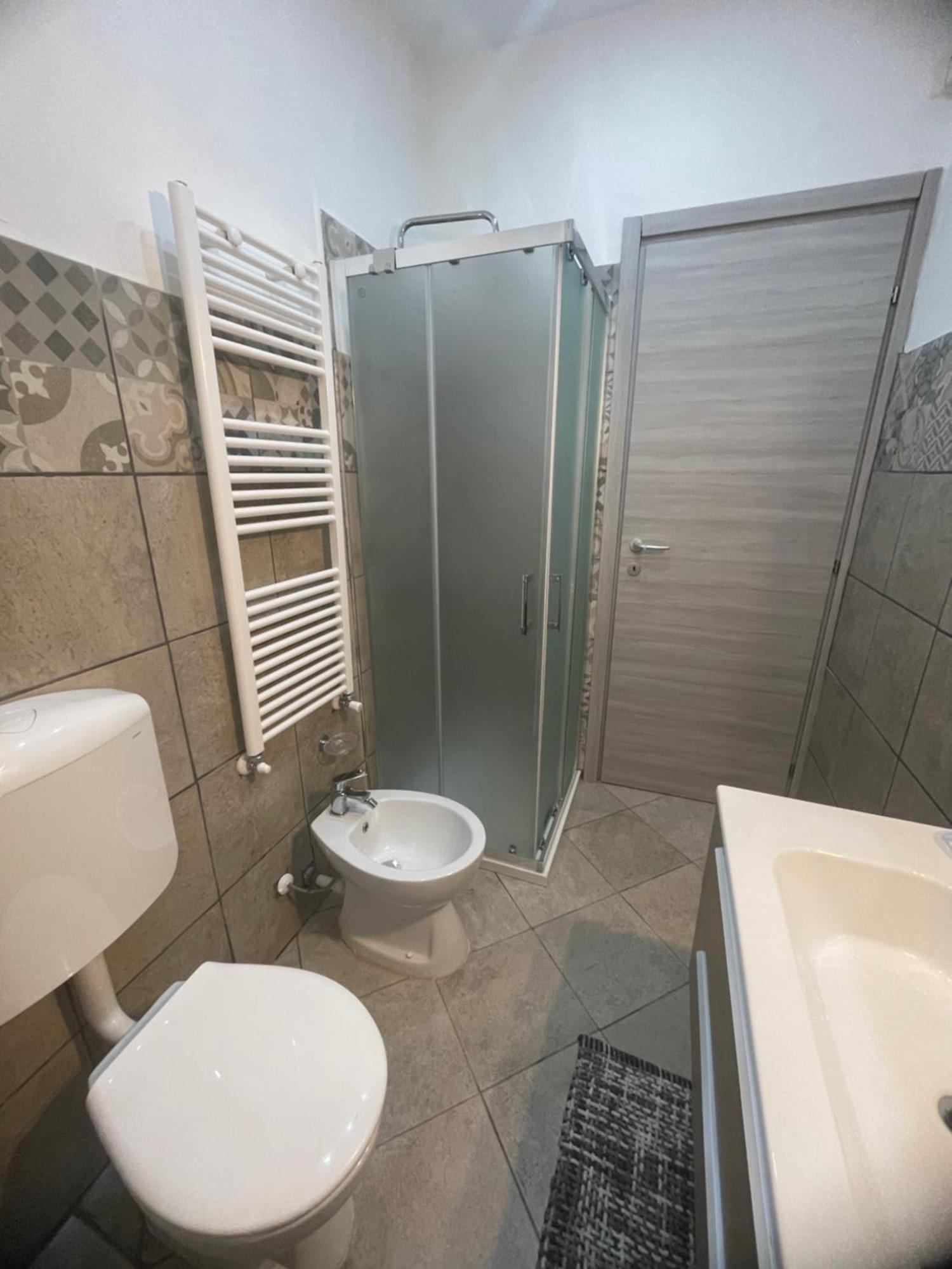 La Casa Nel Viale Apartman Asti Kültér fotó